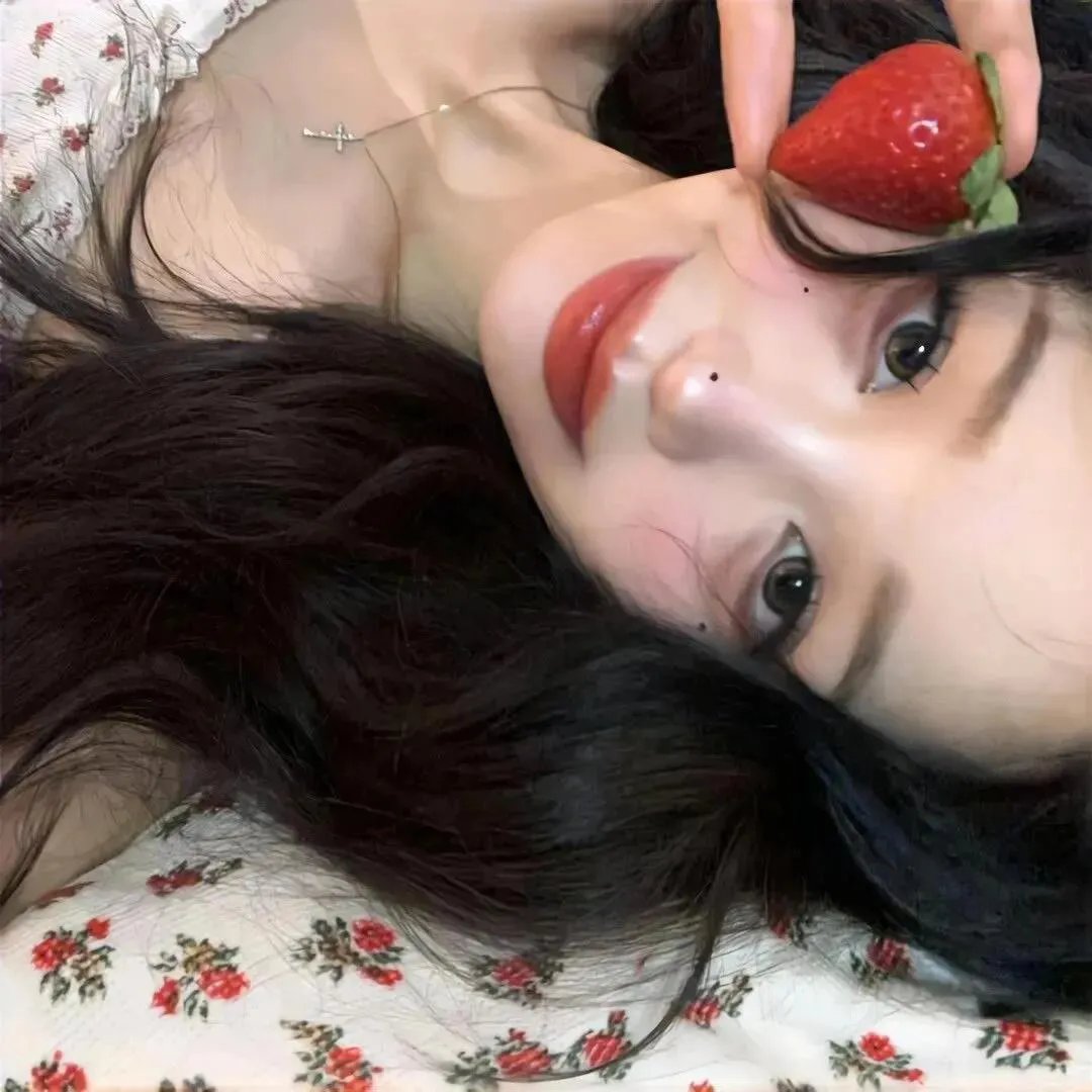 灵魂互换之女杀手与千金封面